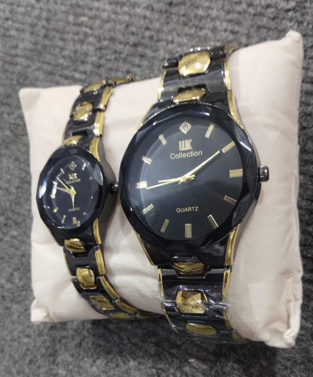 Elegant Couple Watch Set – Luxury Quartz Wristwatches for Him & Her with Dual-Tone Metal Strap - BLACK